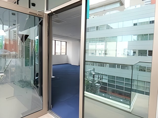 【玄関】 | ファーストセンタービル