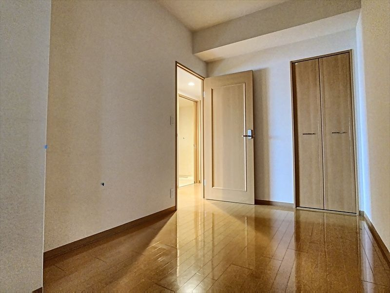 ル・サンク西市