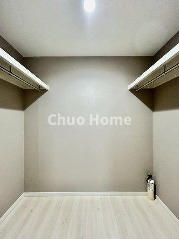 アーベントハイム葛西臨海公園の収納|ウォークインクローゼット