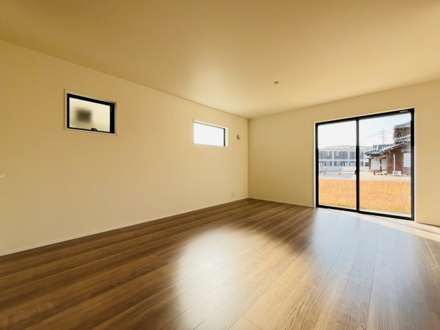 豊明市沓掛町荒井13-7『仲介手数料無料』新築戸建ての前面道路含む現地写真