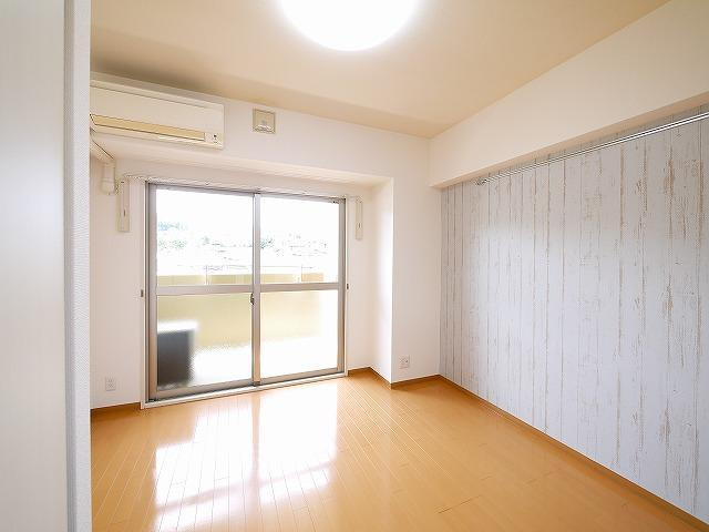 アルヴァローレ生駒の寝室|使い勝手のいい寝室です