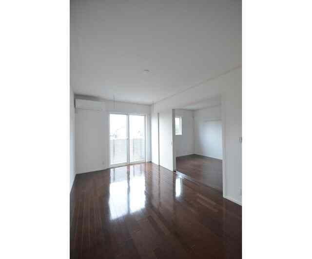 フォレストコートＣ棟の寝室