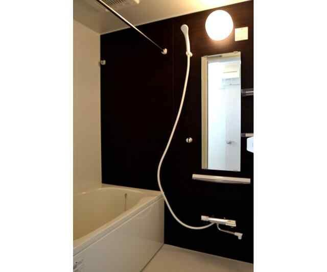 フォレストコートＣ棟の浴室