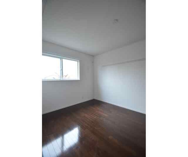 フォレストコートＣ棟の寝室