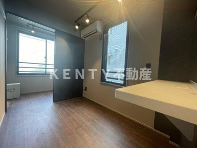 【寝室】 | アピチェ田園調布 | ゆったり過ごせるリビングです