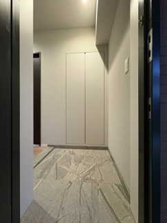 【玄関】 | ＮＫ青山ホームズ | ※写真は同タイプ住戸です。