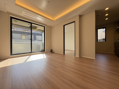 【居間・リビング】 | ＮＫ青山ホームズ | ※写真は同タイプ住戸です。