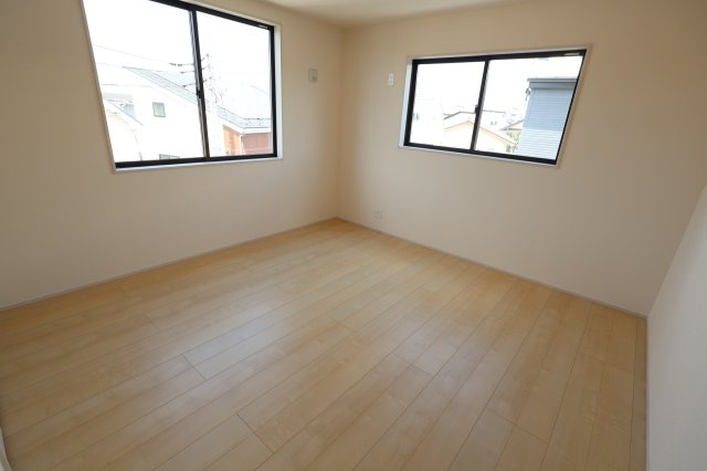 《仲介手数料無料》北区宮原町４丁目35-9新築一戸建てリーブルガーデンの洋室|3階 8帖