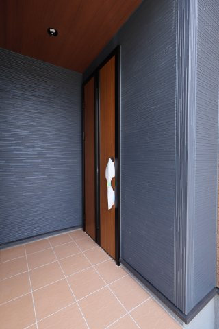 《仲介手数料無料》北区宮原町４丁目35-9新築一戸建てリーブルガーデンの玄関