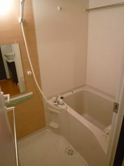 リブリ・Ｓｐｒｉｎｇｓの浴室