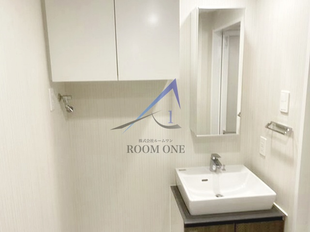 ＲＥＬＵＸＩＡ北新宿の洗面所|洗面台です。