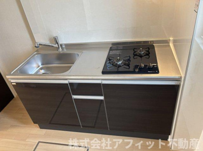 【キッチン】 | サクラローレル | 二口ガスコンロ付き