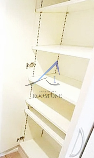 プレール・ドゥーク北新宿Ⅱ