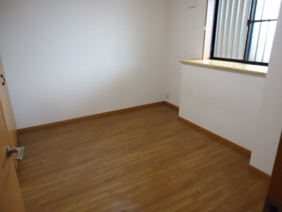 【内装】 | Tiare | 洋室