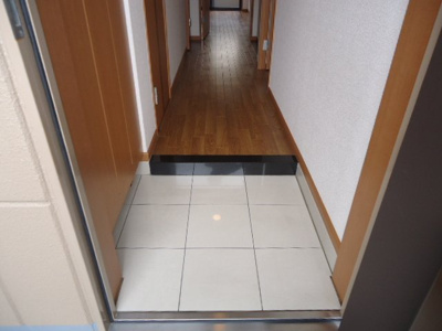 【玄関】 | Tiare | 玄関