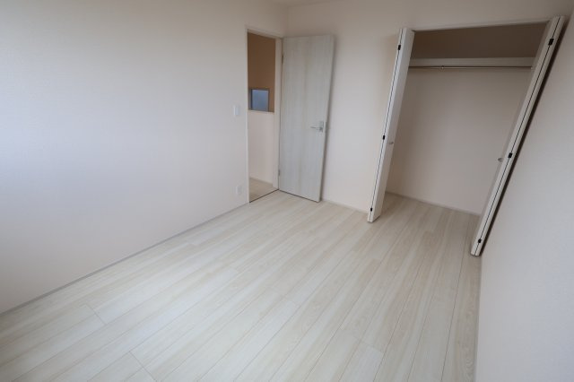 《仲介手数料無料》北区宮原町４丁目35-9新築一戸建てリーブルガーデンの洋室|3階 6帖