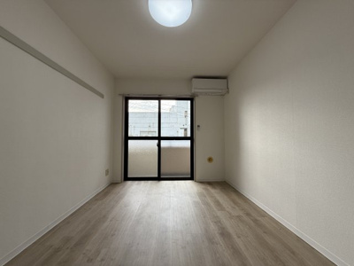 【居間・リビング】 | ワイズトヨオカ | 内装も気になるポイント