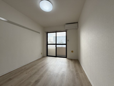 【内装】 | ワイズトヨオカ | おしゃれな内装です