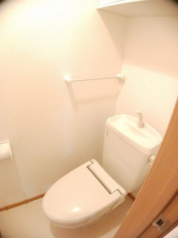 ガーデン彦崎のトイレ