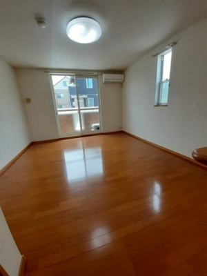 【内装】 | フィオーレＡ | 過ごしやすい室内です