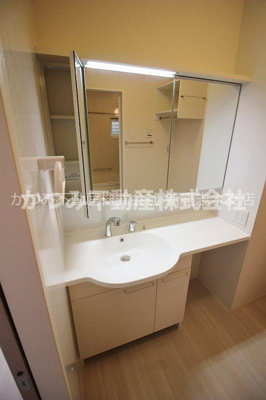 【独立洗面台】 | ブルームーンＡ（D-ROOM） | ※他号室参考写真※