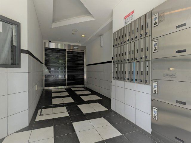 ルリオン両国のロビー