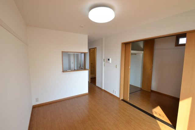 【居間・リビング】 | グリーンガーデン美原F