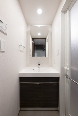 リビオメゾン南砂町の洗面所