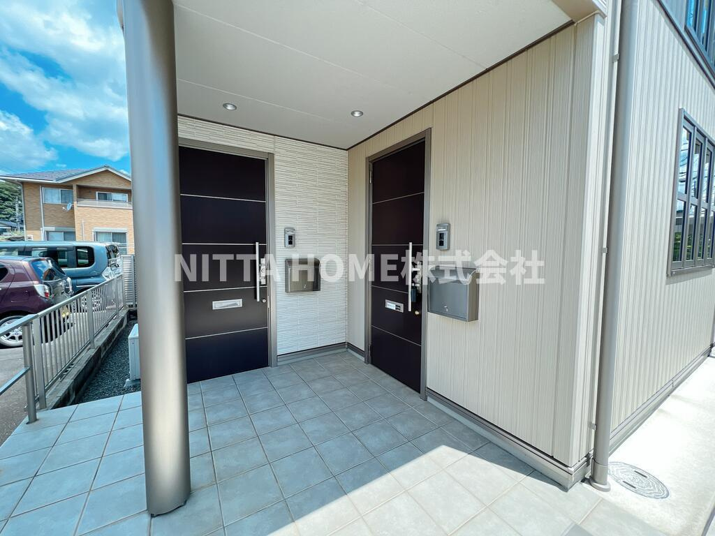 シャーメゾン暁のエントランス|清潔感のあるエントランスです☆