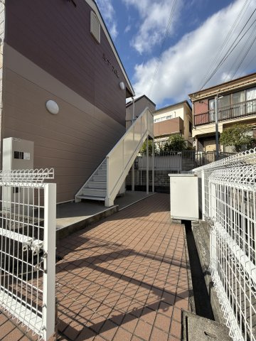 ルナ大塚のエントランス