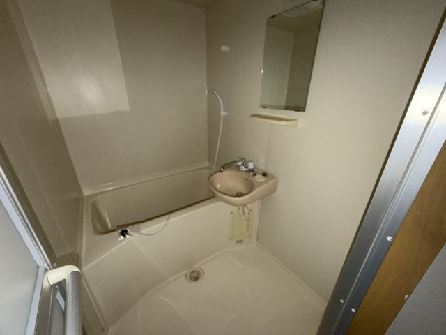 ルナ大塚の浴室