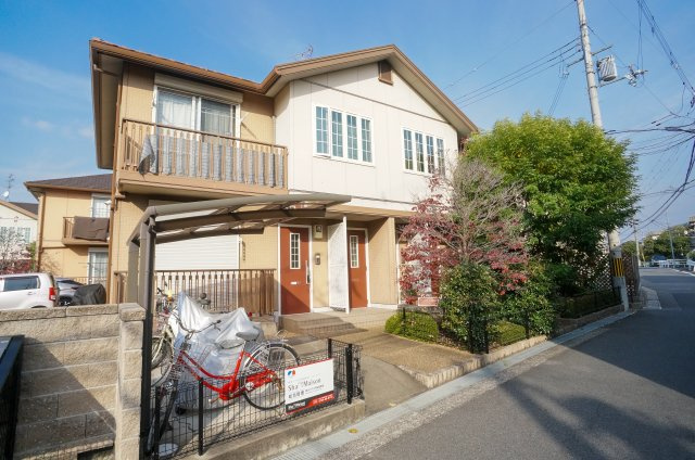 ラ・メゾン柿の木A