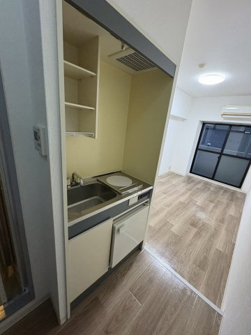 HORI　BLDG.のキッチン