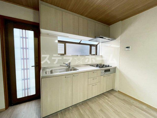 東正雀　戸建のキッチン|キッチンでお料理をお楽しみください