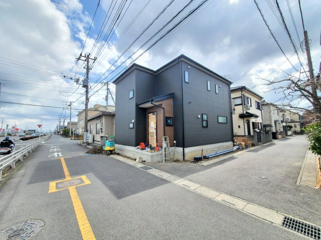 吉川市　栄町　新築戸建　全1棟の前面道路含む現地写真|前面道路含む現地写真です