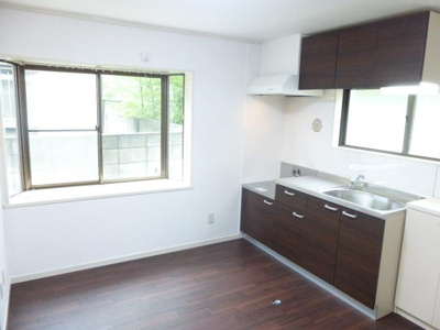 【内装】 | 成城参番館