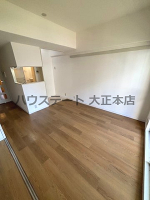 【居間・リビング】 | アーデンコート西長堀 仲介手数料無料