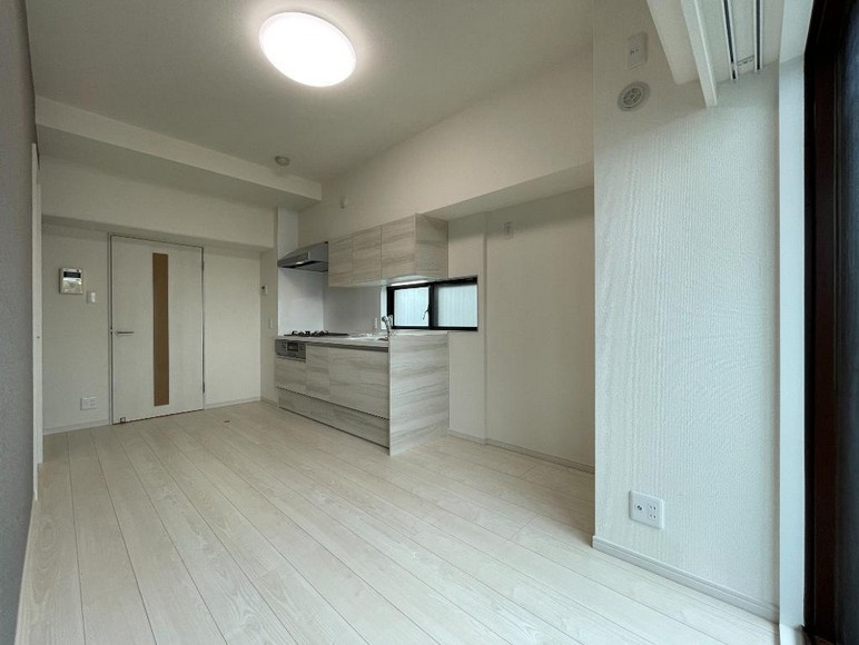 【居間・リビング】