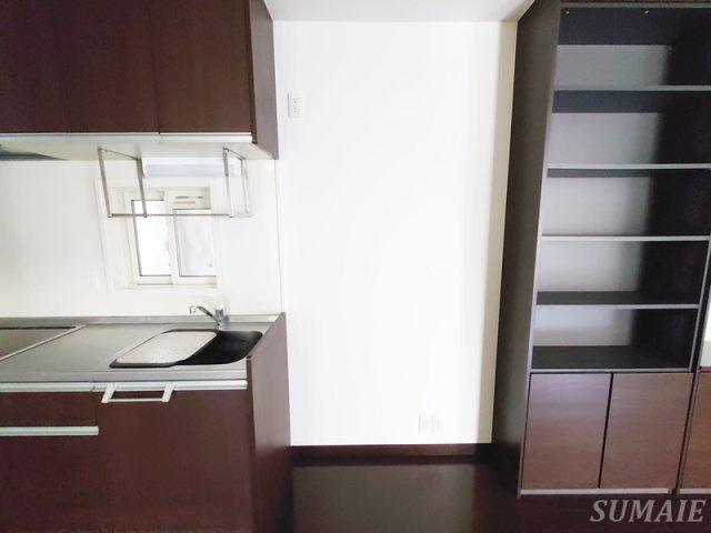 リフージョ一刻のキッチン|冷蔵庫置場です☆