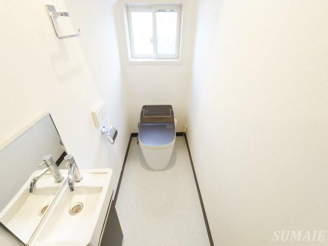 リフージョ一刻のトイレ|温水洗浄機能付きトイレです☆