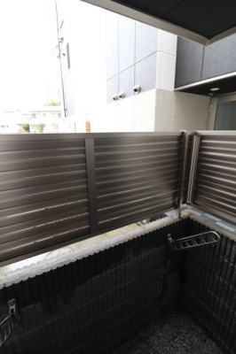 【バルコニー】 | ロイヤルワン中穂茨木