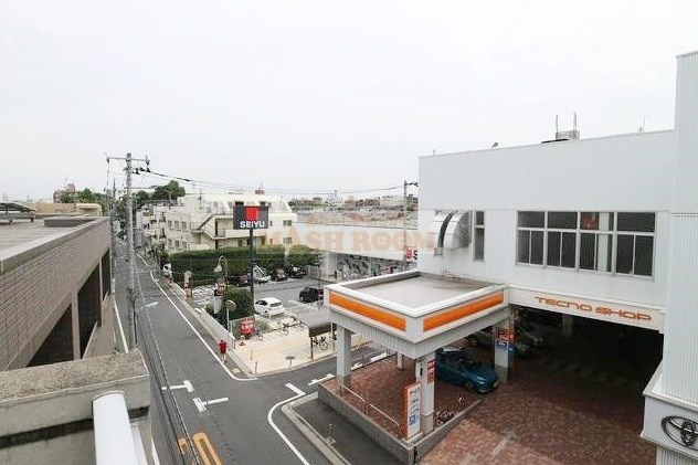 Rev　Refays　BB　レヴリファイズBBのバルコニー