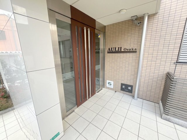 AULII　Osakaのエントランス