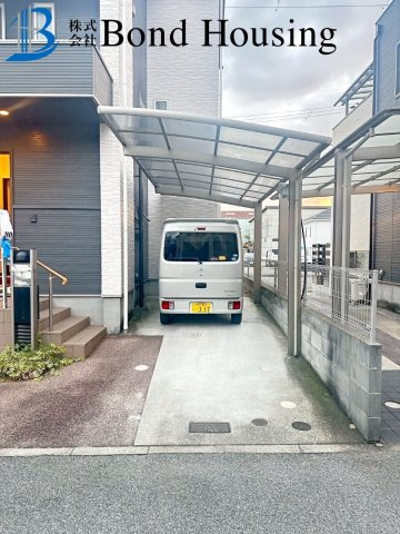 リフォーム履歴多数・お車２台駐車可能・白水　築９年の駐車場