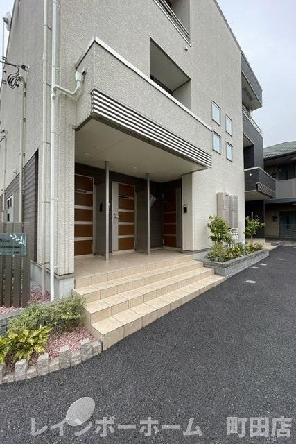 ※初期費用分割あと払いサービス利用可能物件のエントランス|エントランスです