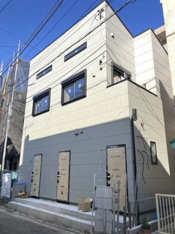 プレジール多磨駅前