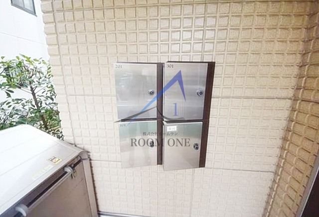 グランシャリオ千石のその他共用部分|集合ポストです。