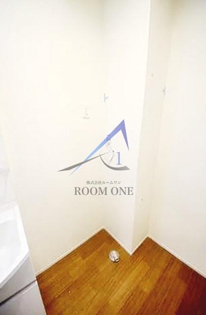 グランシャリオ千石の設備|洗濯機置き場です。