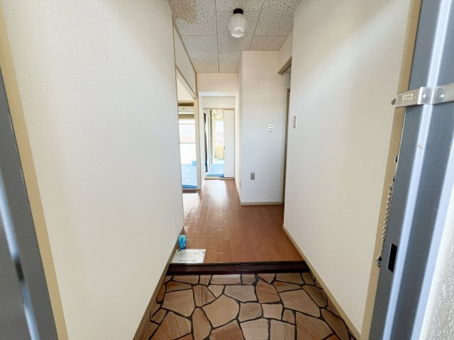 コーポ朝日Ⅷの玄関