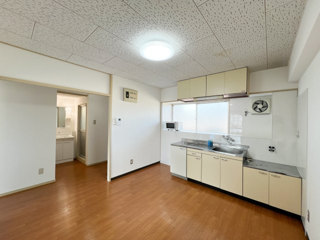 コーポ朝日Ⅷの居間・リビング